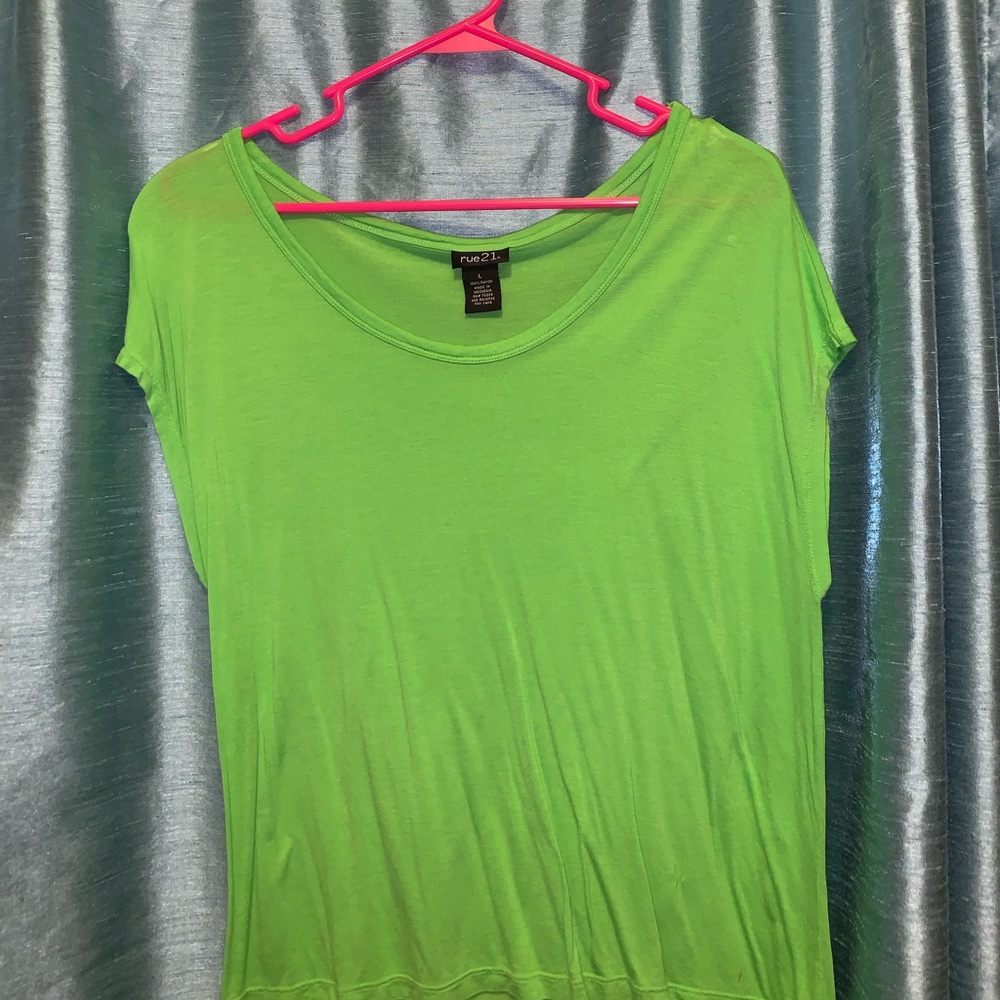 Rue21 top